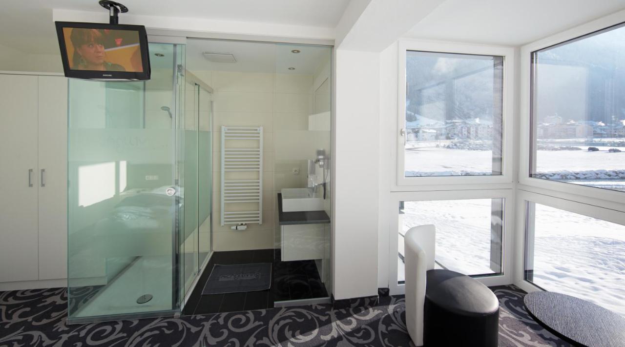 Ischglliving Family Appartements Rum bild